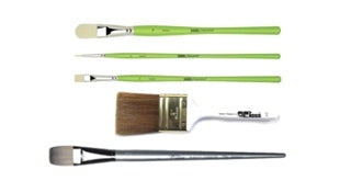 ACRYLIC & OIL BRUSHES